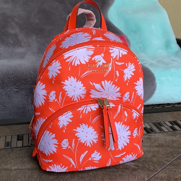 KATE SPADE MD BACKPACK Karissa Wld Blm Multi - Picture 3 of 17